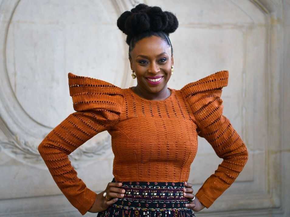 Don’t Marry Out Of Desperation – Chimamanda Adichie To Young Women